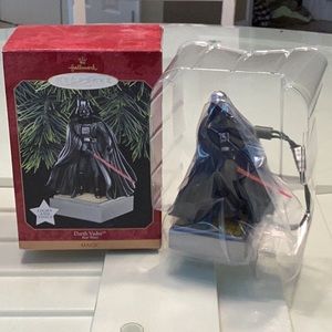 1997 Darth Vader light up/voice Hallmark Christmas Ornament BNWT.